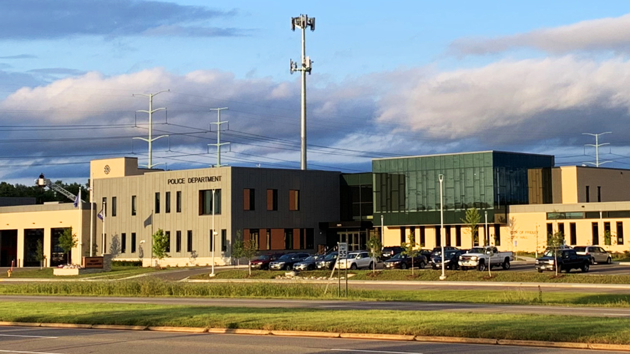 Photo of the Fridley Public School building