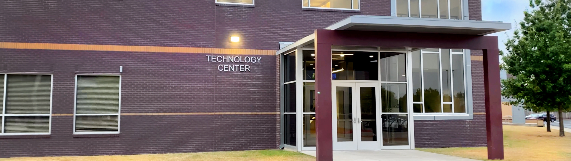 Image of the Jenks Technology Center building
